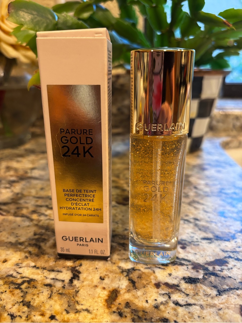 Parure Gold 24K Radiance Booster by Guerlain